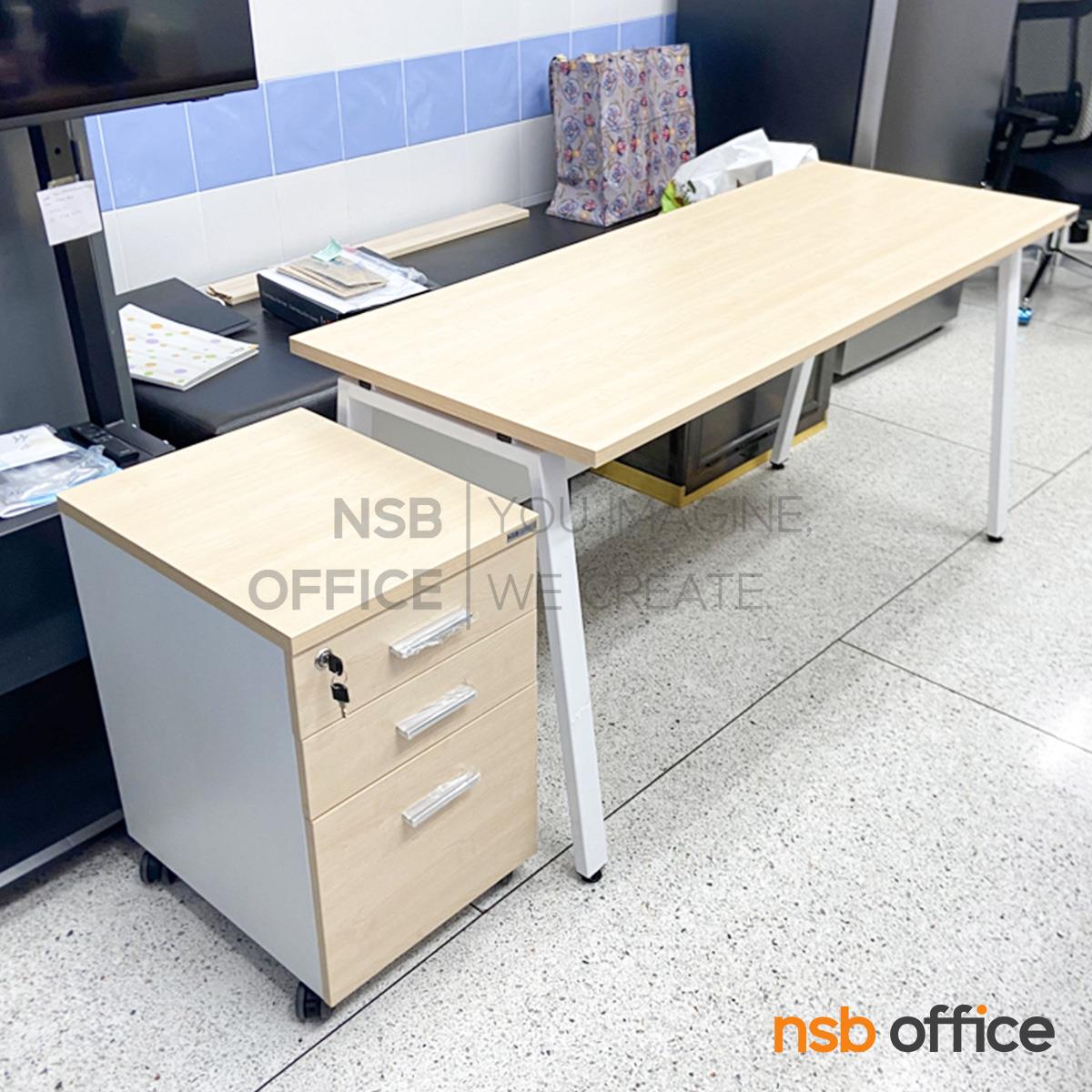 โต๊ะทำงาน รุ่น Trevino (เทรวีโน) ขนาด 120W, 135W, 150W cm. บังตาไม้ ขาเหล็กเหลี่ยมรูปทรงตัวเอ