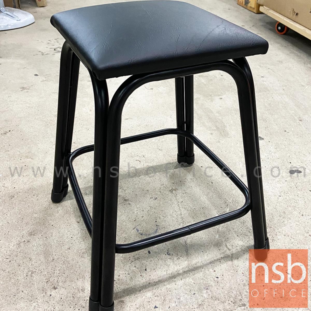 เก้าอี้บาร์สตูลที่นั่งเหลี่ยม รุ่น Blacklist (แบล็กลิสต์) ขนาด 39W cm. ขาเหล็กพ่นสีดำ