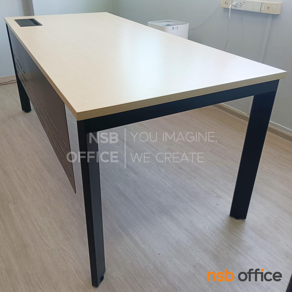 โต๊ะทำงานผู้บริหาร รุ่น Antonie (แอนโทนี่) บังตาเหล็ก ขาตรงวางทแยงมุม