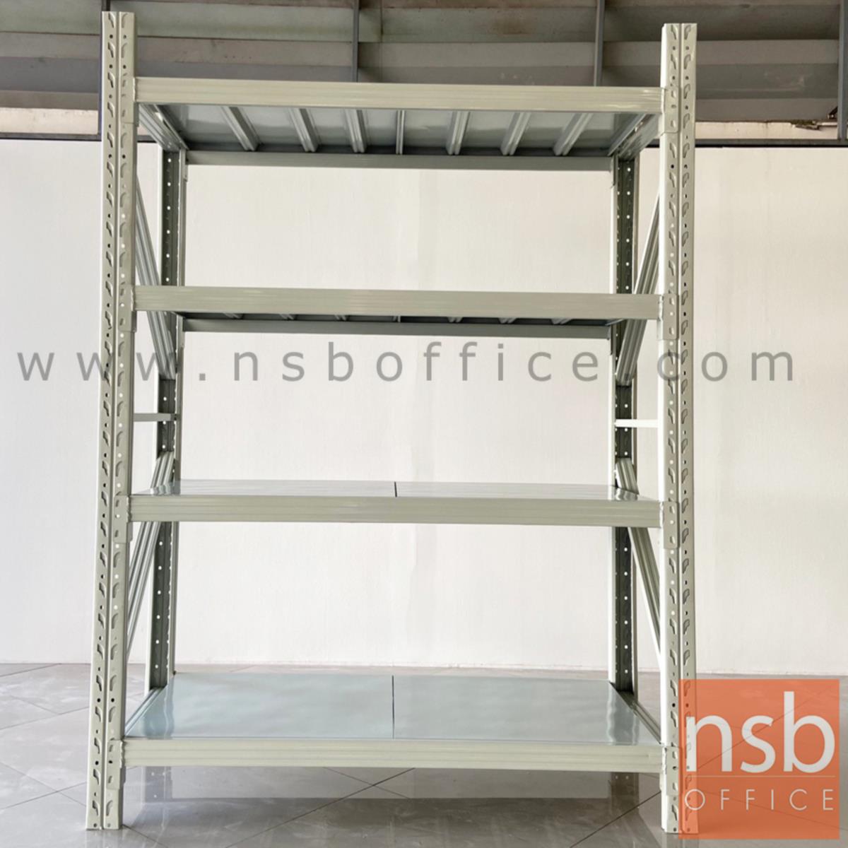  ชั้นเหล็ก