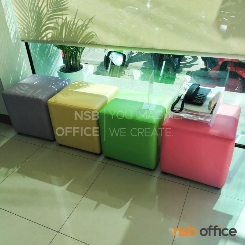 โซฟาสตูลเหลี่ยมเตี้ย รุ่น Krystal (คริสตัล)  