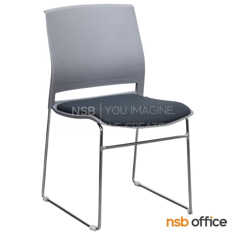 B45A003:เก้าอี้อเนกประสงค์เฟรมโพลี่ รุ่น Dewey (ดิวอี้)  ขาเหล็กเพลาตัน