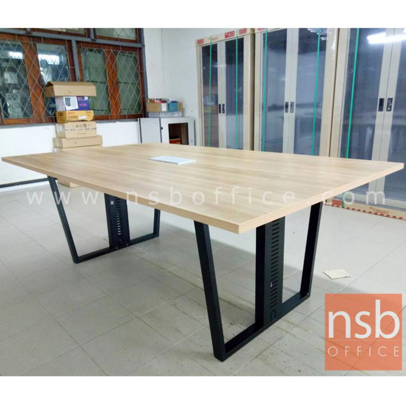 โต๊ะประชุมทรงสี่เหลี่ยม รุ่น Xyver (ไซเวอร์) ขนาด 200W, 240W cm.  พร้อมกระจังร้อยสายไฟ ขาเหล็กกล่อง