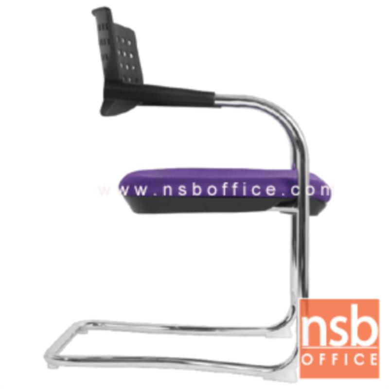 เก้าอี้รับแขกขาตัวซีหลังเปลือกโพลี่ รุ่น Judith (จูดิธ)  ขาเหล็กชุบโครเมี่ยม