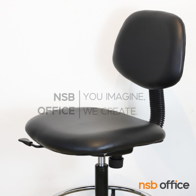 เก้าอี้บาร์ที่นั่งเหลี่ยมล้อเลื่อน  รุ่น Worcester ll (วูสเตอร์ 2) โช้คแก๊ส ขาเหล็ก และขาพลาสติก 