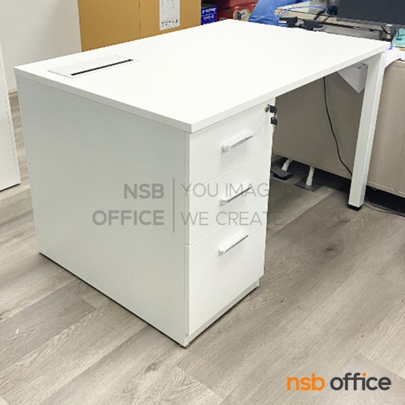 โต๊ะผู้บริหารทรงสี่เหลี่ยม รุ่น Amos (เอมอส) ขนาด 180W, 200W cm.  พร้อมป๊อบอัพ ขาเหล็กเหลี่ยม