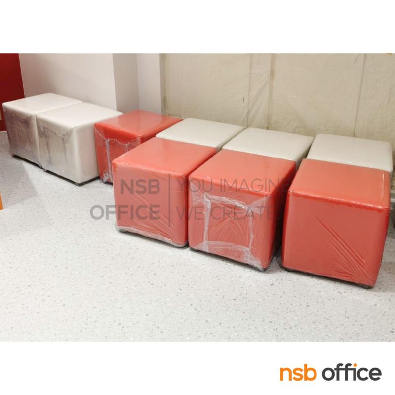 โซฟาสตูลเหลี่ยมเตี้ย รุ่น Krystal (คริสตัล)  