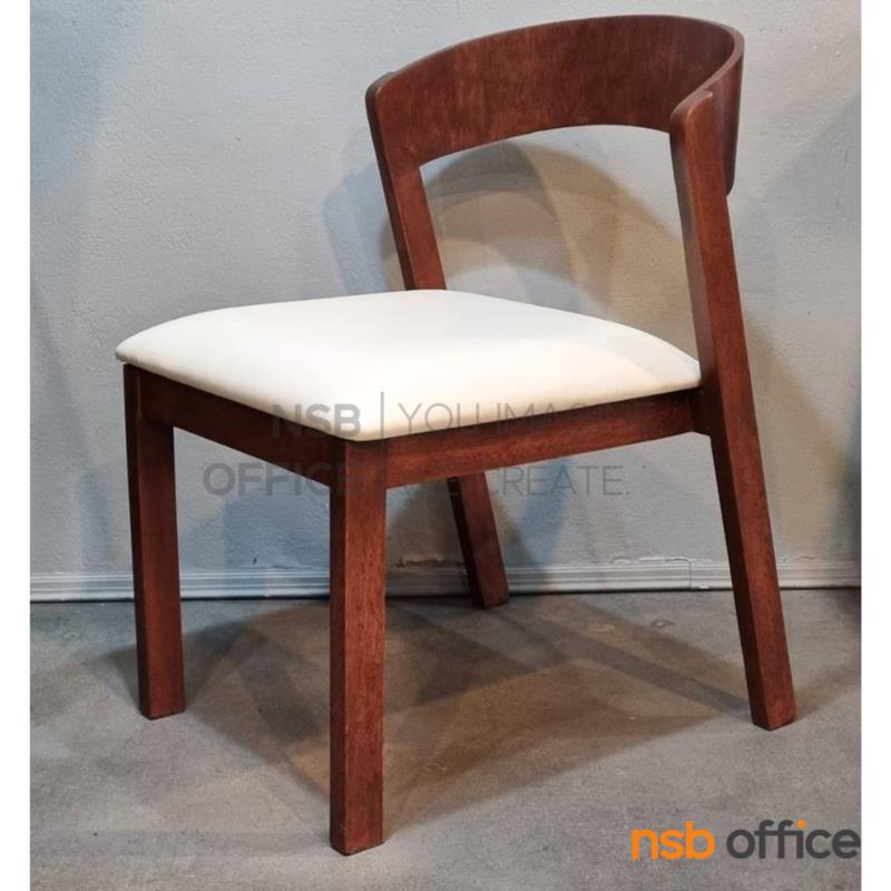 เก้าอี้โมเดิร์นหุ้มหนังเทียม รุ่น Kerise (เคอร์ไรซ์)  ขาไม้