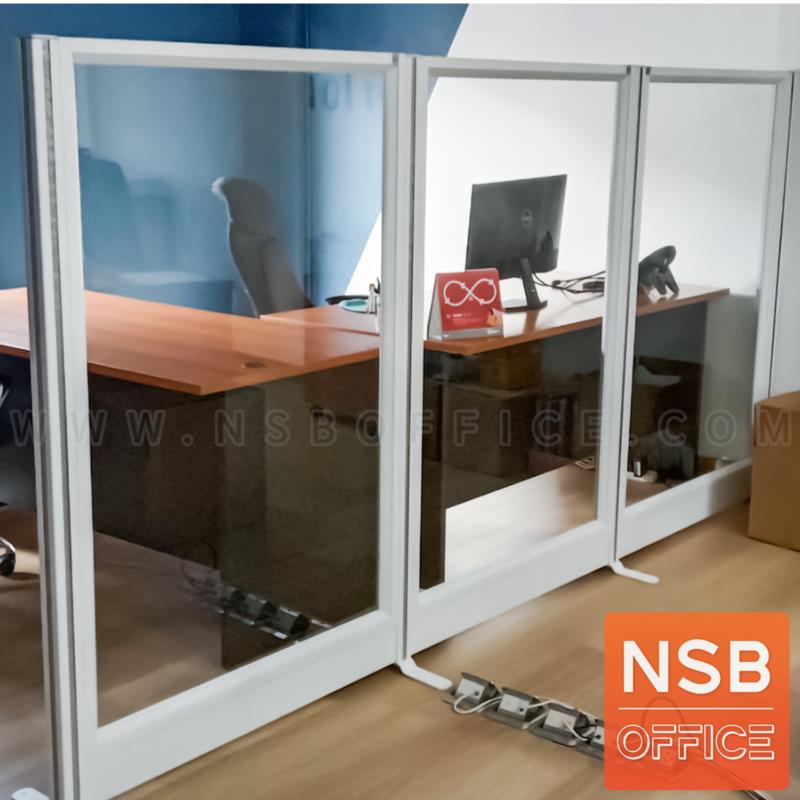 พาร์ทิชั่นแบบกระจกใสล้วนทั้งแผง P-01 NSB สูง 160 ซม. พร้อมเสาเริ่ม มีกล่องร้อยสายไฟ