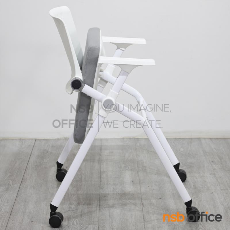 เก้าอี้อเนกประสงค์โพลี่ รุ่น Lumo (ลูโม่)  ขาเหล็ก