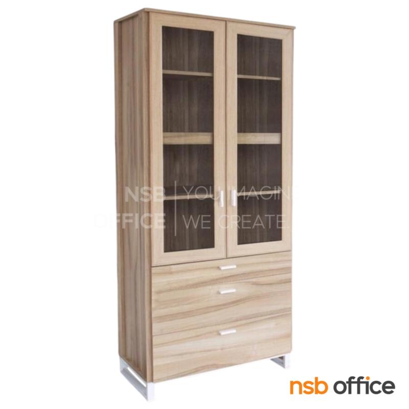 G06A078:ตู้โชว์บานเปิดกระจกใส รุ่น Sanderra (แซนเดอร์ล่า) ขนาด 80W*40D*190H cm. ไม่มีกุญแจ