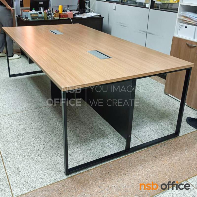 โต๊ะประชุมทรงสี่เหลี่ยม  รุ่น Gene (จีน) ขนาด 240W cm. พร้อมชุดป็อบอัพหน้าโต๊ะ