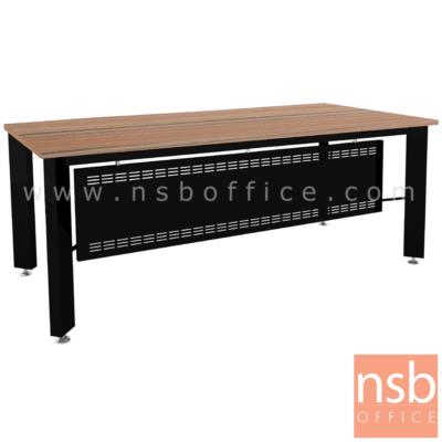 โต๊ะทำงาน  รุ่น Magnum (แม็กนัม) ขนาด 200W cm. พร้อมบังโป๊เหล็ก  สีวอลนัทตัดดำ