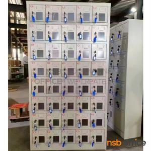 ตู้เก็บโทรศัพท์มือถือ หน้าบานอะคริลิคใส มีกุญแจล๊อค  (แถมกุญแจ master key) อะคริลิคใส 30 ช่อง