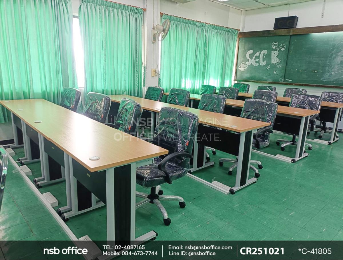 โต๊ะคอมพิวเตอร์ใช้งานคู่กันกับเก้าอี้สำนักงานหุ้มหนังเทียม