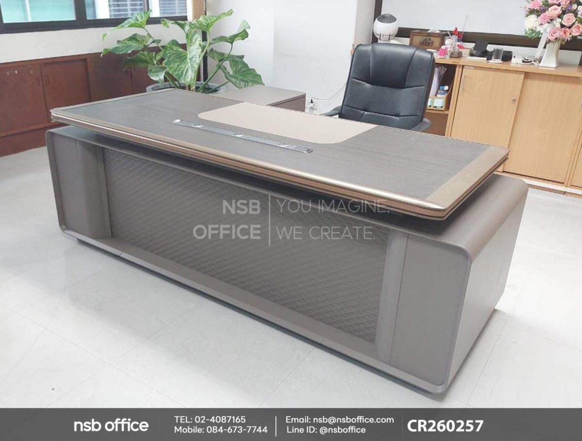 โต๊ะทำงานผู้บริหารตัวแอลเสริมการใช้งานด้วยเก้าอี้ผู้บริหาร