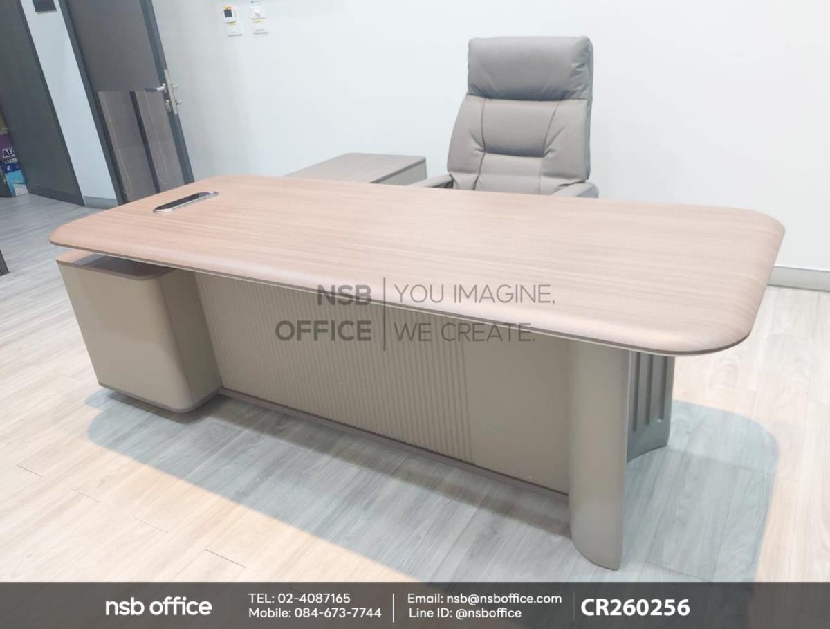 โต๊ะผู้บริหารตัวแอลใช้งานคู่กันกับเก้าอี้ผู้บริหารหุ้มหนังแท้