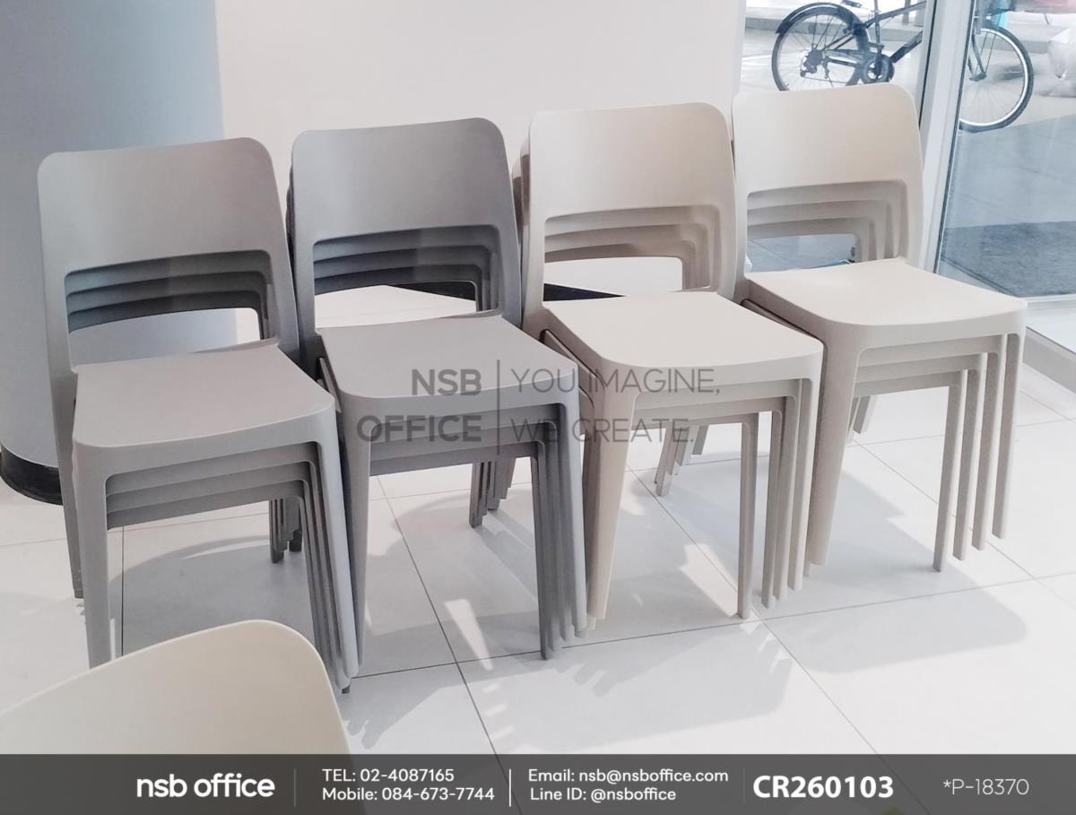 โต๊ะบาร์ขาจานกลม เสริมการใช้งานด้วยเก้าอี้พลาสติกโมเดิร์น