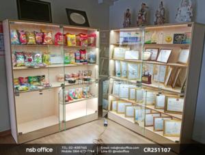 ตู้โชว์กะจกแบบบานเปิด