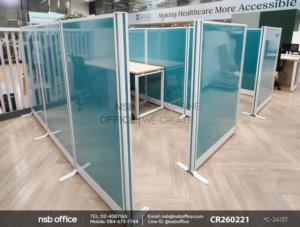 พาร์ทิชั่นแผงแบบทึบล้วนพร้อมเสาเริ่ม