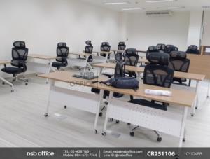 โต๊ะประชุมพับเก็บได้ล้อเลื่อนเสริมการใช้งานด้วยเก้าอี้ผู้บริหารหลังเน็ต