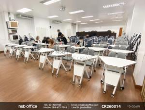 โต๊ะพับล้อเลื่อนบังตาไม้ ใช้งานคู่กันกับเก้าอี้อเนกประสงค์