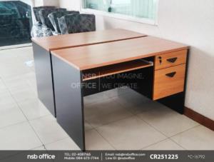 โต๊ะคอมพิวเตอร์ 2 ลิ้นชัก พร้อมรางคีย์บอร์ดเสริมการใช้งานด้วยเก้าอี้สำนักงานหลังเน็ต