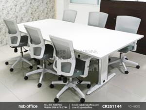 โต๊ะประชุมทรงสี่เหลี่ยมและเก้าอี้สำนักงานหลังเน็ต 