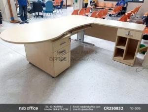 โต๊ะผู้บริหารตัวแอลหัวโค้ง 4 ลิ้นชัก พร้อมโต๊ะคอมพิวเตอร์ต่อข้าง