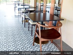 โต๊ะบาร์ขาเหล็ก ฐานจานกลมใช้งานคู่กันกับเก้าอี้โมเดิร์นหนังเทียม