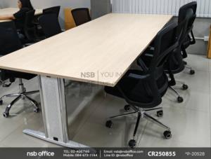 โต๊ะประชุมทรงสี่เหลี่ยมใช้งานคู่กันกับเก้าอี้สำนักงานหลังเน็ต