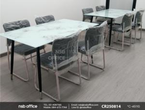 โต๊ะรับประทานอาหารหน้ากระจกลายหินอ่อนและตู้ครัวสูงอลูมิเนียม