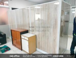 พาร์ทิชั่นแผงแบบทึบล้วนพร้อมเสาเริ่ม