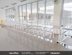 โต๊ะทรงคางหมู และเก้าอี้โมเดิร์นพลาสติก PP