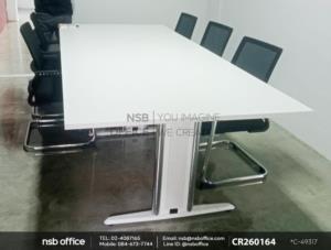 โต๊ะประชุมทรงสี่เหลี่ยมขาเหล็กตัวไอ และเก้าอี้รับแขกหลังเน็ต