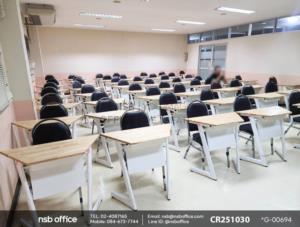 โต๊ะเขียนหนังสือโครงสีขาว